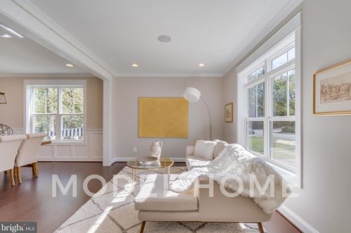 1856 Griffith Rd, Falls Church, VA 22043-1058