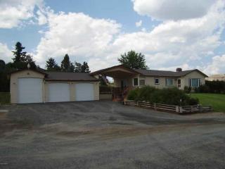 80 Hovde Ln, Selah, WA 98942-9306