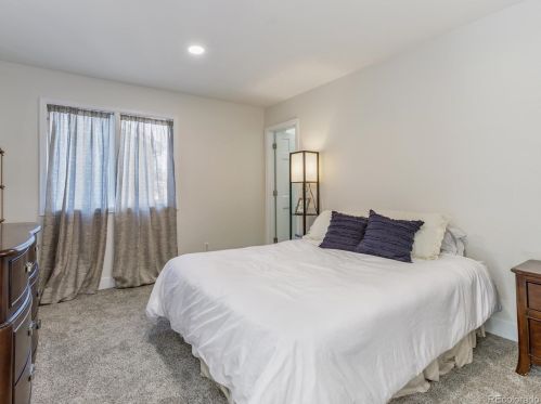 16223 Belleview Dr, Aurora CO  80015-4157 exterior