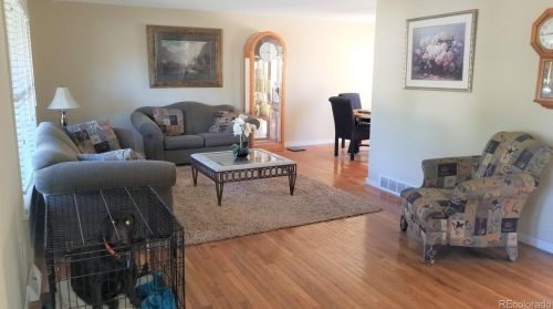 2575 Eagle Cir, Denver, CO 80014-2427