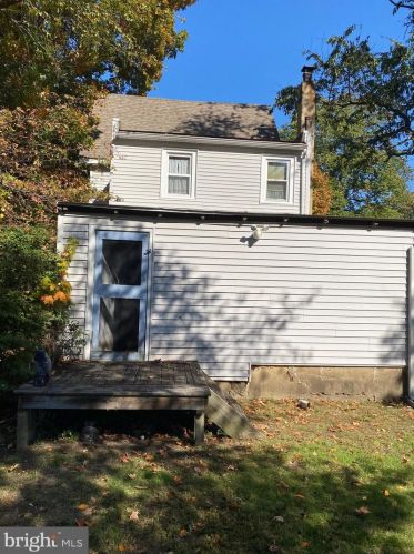 407 Elm Ave, Palmyra, NJ 08065-2603
