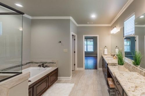 3608 De Cordova Ranch Rd, Granbury TX 76049-6262 exterior