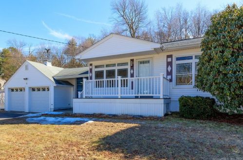 19 Denis Dr, Fabyan, CT 06255-1200