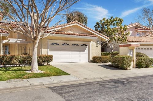 16 Sausalito Cir, Manhattan Beach, CA 90266-7246