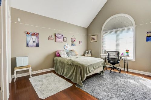 6919 Fieldstone Dr, Willowbrook IL  60527-5295 exterior