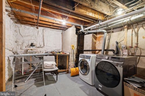 503 22nd St, Philadelphia PA  19146-1256 exterior