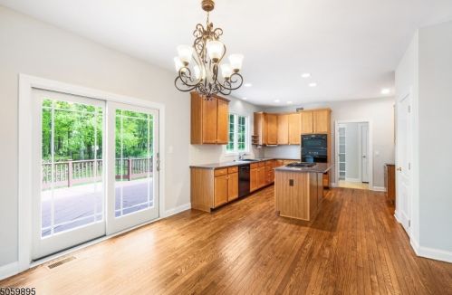 58 Kim Ln, Hackettstown NJ  07840-5623 exterior