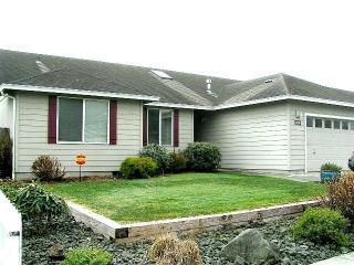 1374 Fernwood Dr, Mckinleyville, CA 95519-6401