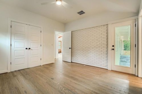 4590 Briarcliff Rd, Atlanta GA  30345-2160 exterior