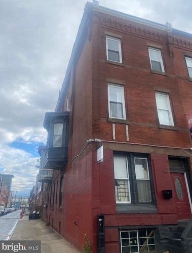 1422 Diamond St, Philadelphia, PA 19121-2332