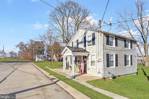 222 John St, Hanover PA  17331-3351 exterior