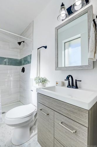 18479 60th Ave, Denver CO  80403-2112 exterior