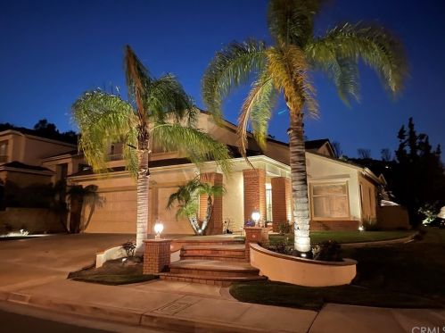 8355 Shining Star Ct, Anaheim, CA 92808-2519