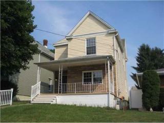 188 Maple Ave, Washington PA  15301-2032 exterior