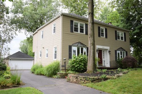 435 Southwood Dr, Springfield, OH 45504-1268