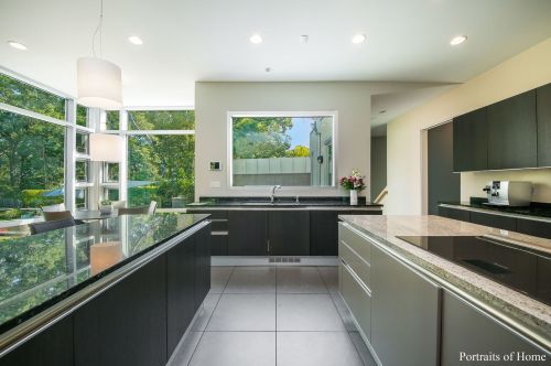 11300 79th St, Willowbrook IL  60527-5107 exterior