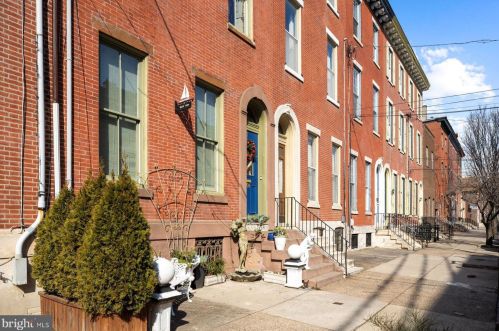 758 10th St, Philadelphia PA 19123-1966 exterior