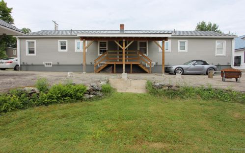 18 Ridgewood Ave, Lewiston ME  04240-3732 exterior