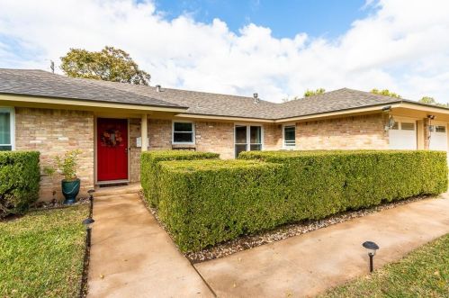 7408 Berkman Dr, Austin, TX 78752-2026