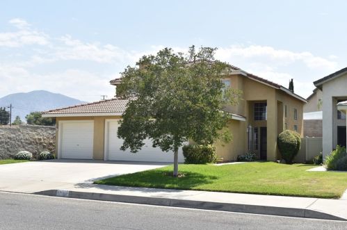 10139 Agate Ave, Mountain Home Village, CA 92359-1376