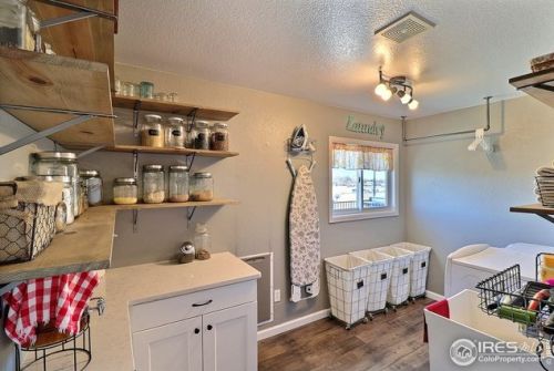 400 Immigrant Trl, Fort Collins CO  80550-2624 exterior