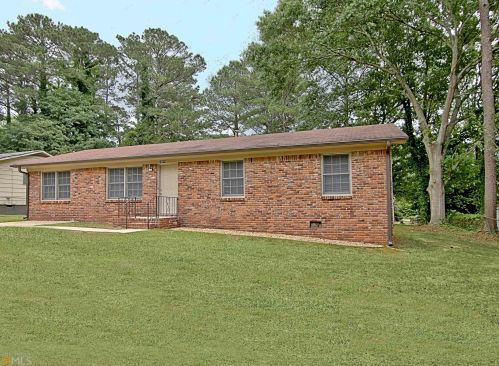 10674 Panhandle Rd, Hampton, GA 30228-1511