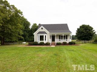9700 Weathering Ct, Zebulon, NC 27597-9160