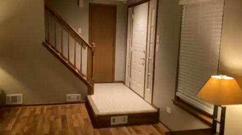 17031 Circle Dr, Tinley Park, IL 60477-5419