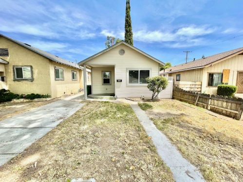 730 Central Ave, Lodi, CA 95240-4846