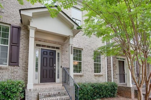 7060 Elmwood Ridge Ct, Atlanta GA  30340-1873 exterior