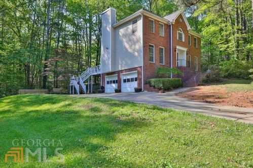 938 Rockcrest Ct, Marietta, GA 30062-3203