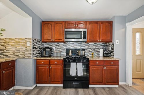 2168 37 St, Camden NJ 08110-2208 exterior