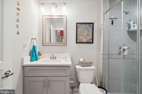 431 Berks St, Philadelphia PA 19131-3215 exterior