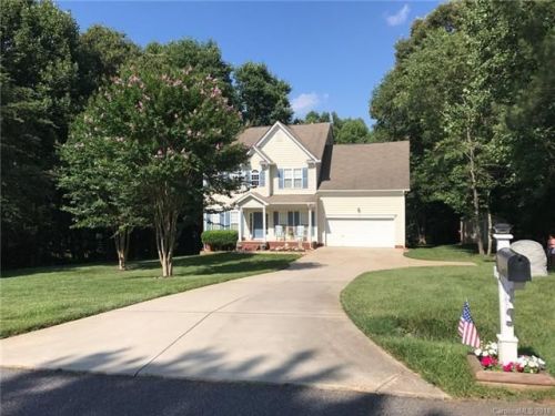 107 Painted Bunting Dr, Bells Cross Roads, NC 28166-9505
