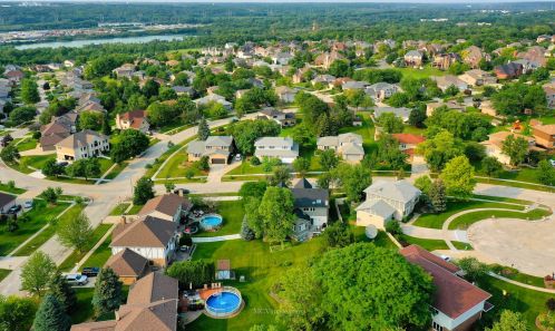 511 Wexford Dr, Lemont IL  60439-6158 exterior
