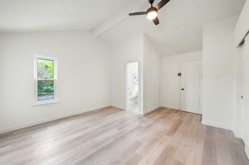 6307 Cannonleague Dr, Austin TX  78745-4916 exterior