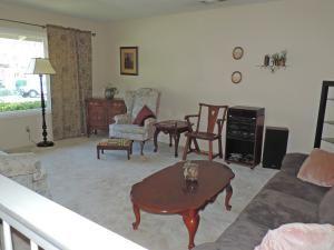1280 Dominion Dr, Redding, CA 96002-3617