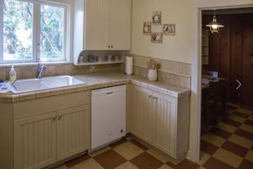 120 Hanford St, Sutter Creek, CA 95685-9502