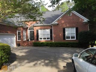 1032 Fairway Valley Dr, Holly Springs, GA 30189-6899
