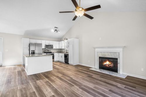 317 Allatoona Shores Dr, Holly Springs GA  30114-8598 exterior