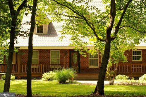 3161 Gosheff Ln, Gambrills, MD 21054-1936