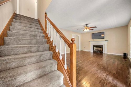125 Azalea Dr, Villa Rica, GA 30180-2636