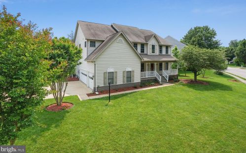 1141 Tournai Ct, Woodbridge, VA 22191-3253