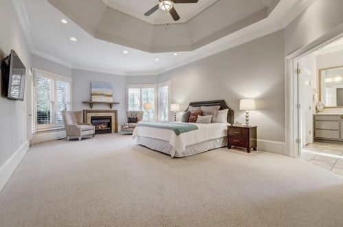 10 Highland Valley Ct, Atlanta GA  30327-4880 exterior
