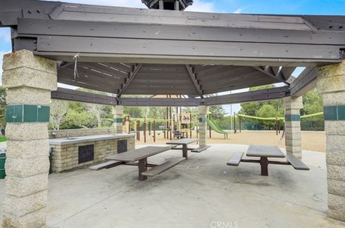 949 Lone Pine Ln, Anaheim CA  92808-2309 exterior