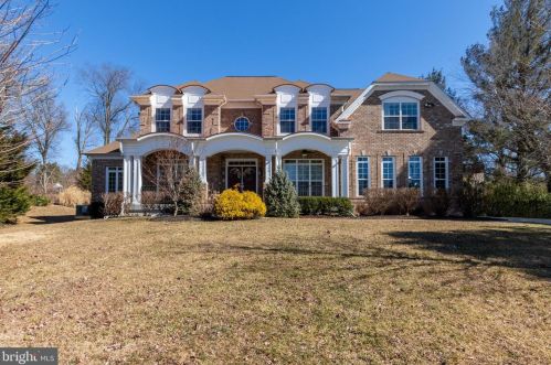 7106 Vellex Ln, Annandale, VA 22003-6026