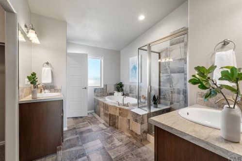 658 Mcclave Dr, Pueblo CO  81007-2126 exterior