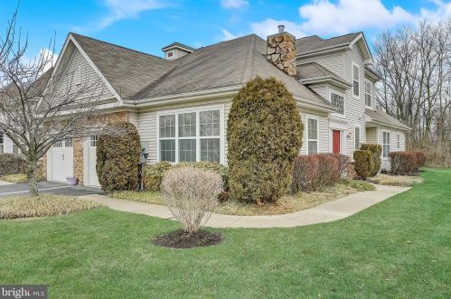 166 Copperfield Dr, Trenton NJ  08648-2583 exterior