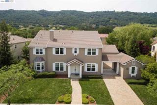 1738 Laguna Hills Ln, Pleasanton, CA 94566-3421