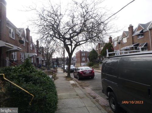 6231 Hope St, Philadelphia, PA 19120-1506